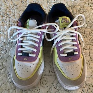 NIKE AIR FORCE, size 7 women